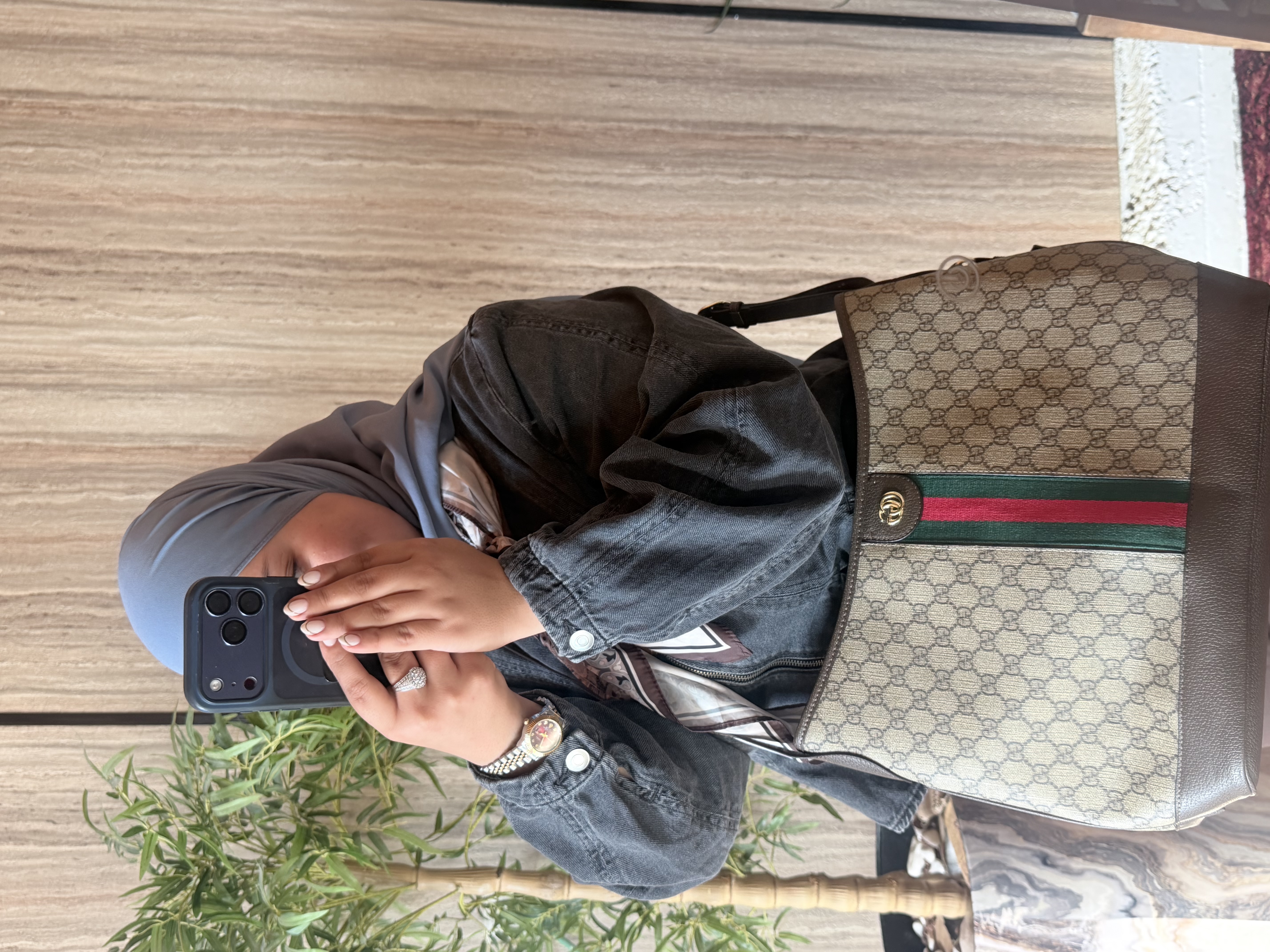 Gucci bag big 2