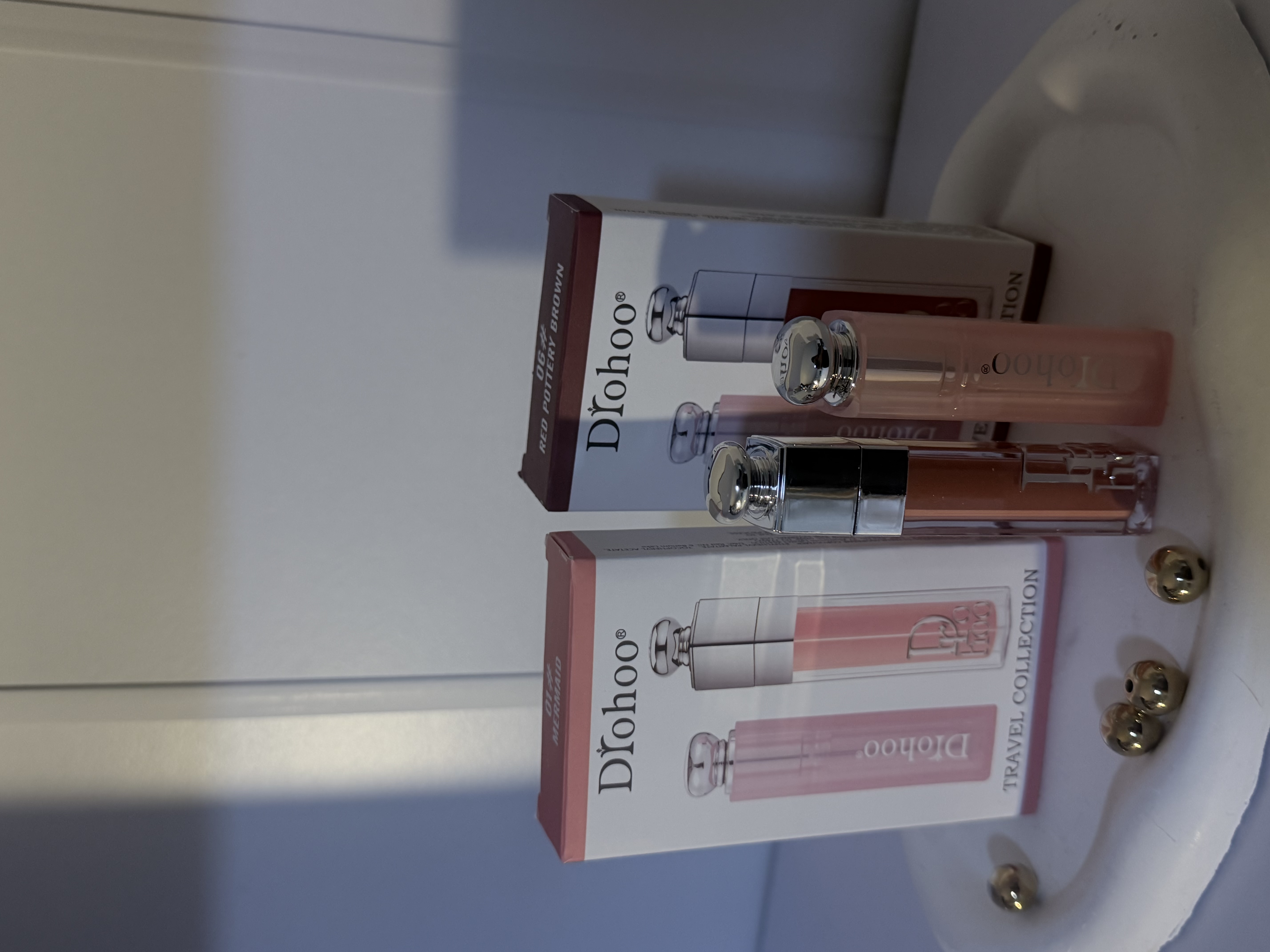 Lip gloss 4